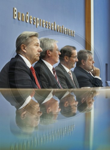 SPD-Ministerpraesidenten in der Bundespressekonferenz