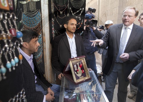 Niebel besucht Mikrokreditnehmer in Sanaa | Niebel visiting micro-borrowers in Sana'a