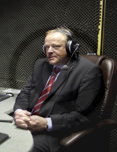 Dirk Niebel beim Radiointerview