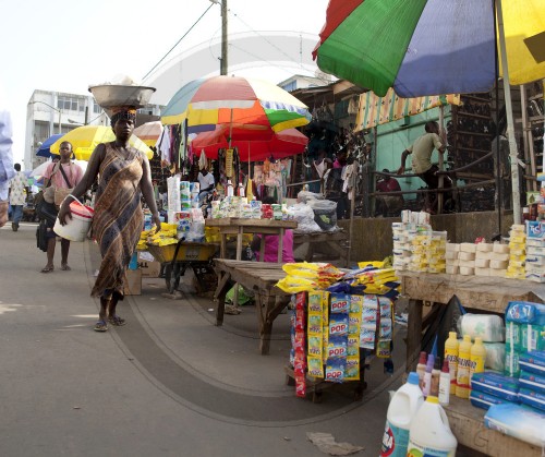 Marktszene in Monrovia | Market scene in Monrovia