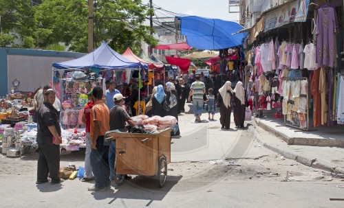 Street scene in Gaza City / Palestinian Territories. 14.06.2011
