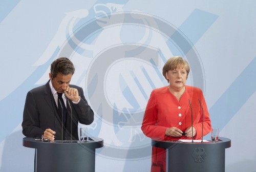 Angela Merkel, CDU, Federal Chancellor and CDU Chairwoman, and Nicolas Sarkozy, President of the Republic of France, in a joint press statement, at the Federal Chancellery. Berlin 16.06.2011