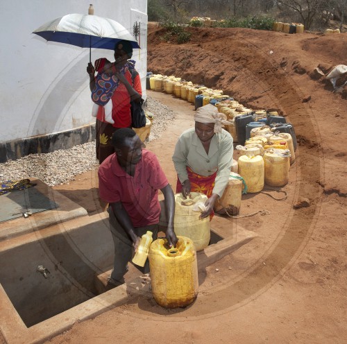 Wasserprojekt in Kenia|Water project in Kenya