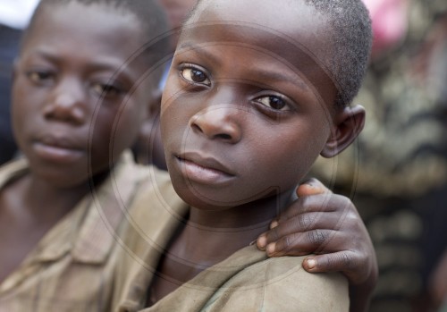 Grundschueler in Burundi, Afrika