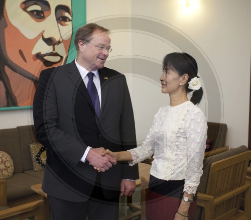 Niebel trifft Aung San Suu Kyi