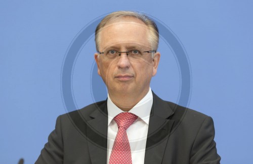 Dr. Heinz-Juergen Scheid
