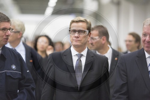 Guido WESTERWELLE , FDP , Bundesaussenminister besucht BMW in Shenyang, China