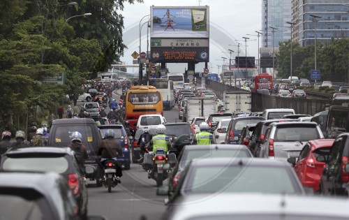 Strassenverkehr in Indonesien