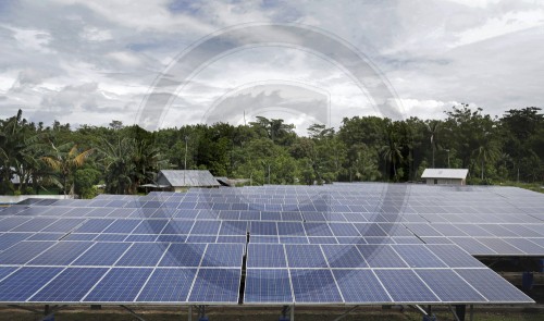Solaranlage auf der Insel Bunaken