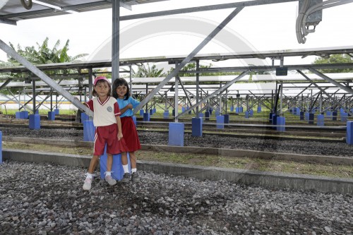 Solaranlage auf der Insel Bunaken