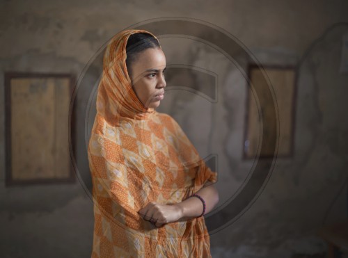 Portraet einer jungen Frau in Nouakchott,Mauretanien