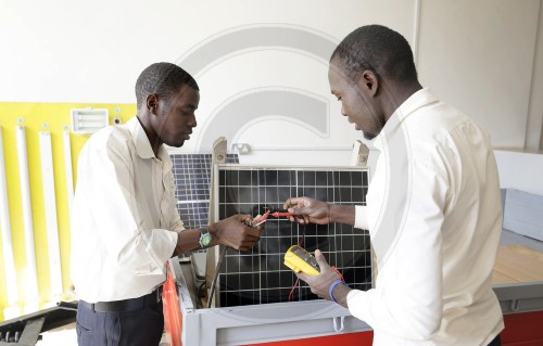 Studenten in Uganda