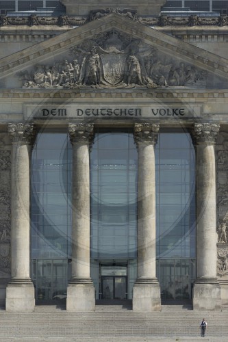 Eingang zum Reichstag