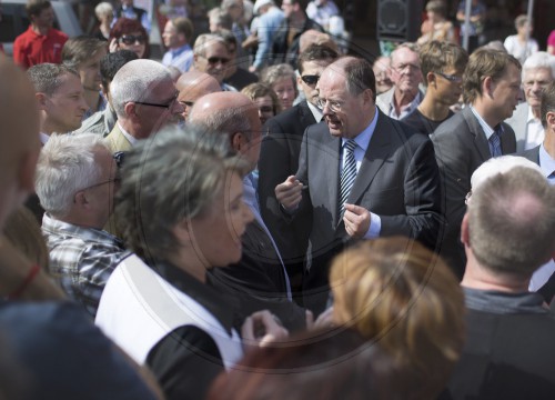 Steinbrueck startet Starssenwahlkampf