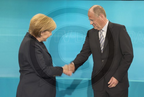 TV - Duell mit Merkel und Steinbrueck