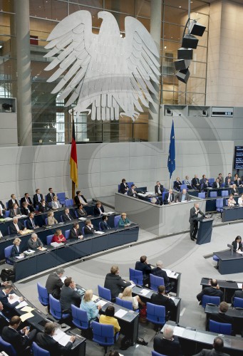 Bundestag debattiert Untersuchungsausschussbereicht NSU