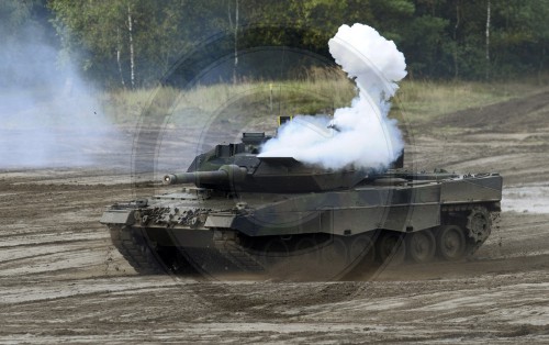 Kampfpanzer Leopard 2 A6