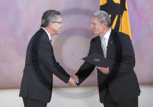 de Maiziere, Gauck