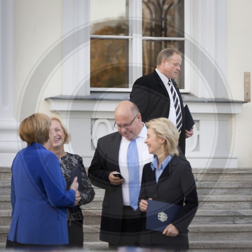 Niebel, Merkel, Wanka, Altmaier, von der Leyen