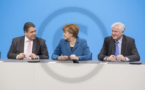 Unterzeichnung des Koalitionsvertrages zwischen der SPD und der CDU/CSU