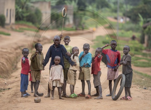 Spielende Kinder in Nyakagezi