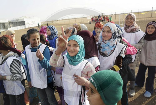 Fussball im Fluechtlingslager in Jordanien