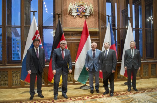 BM Steinmeier besucht Ungarn