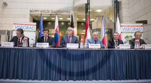 BM Steinmeier besucht Ungarn