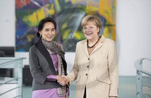 Merkel empfaengt San Suu Kyi