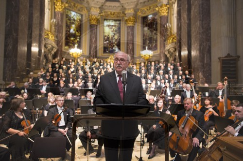 Frank-Walter Steinmeier spricht ein Grusswort im Berliner Dom