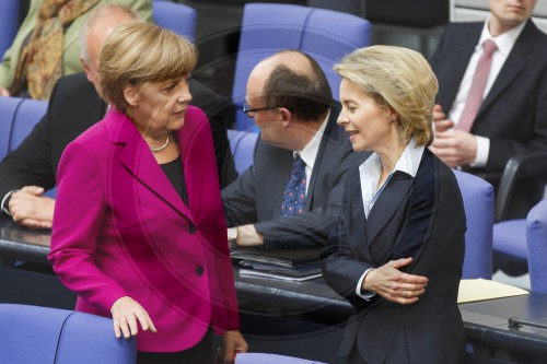 Angela Merkel, Ursula von der Leyen