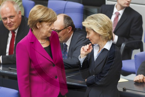 Angela Merkel, Ursula von der Leyen