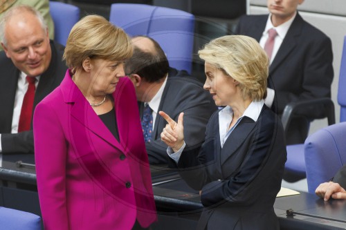 Angela Merkel, Ursula von der Leyen