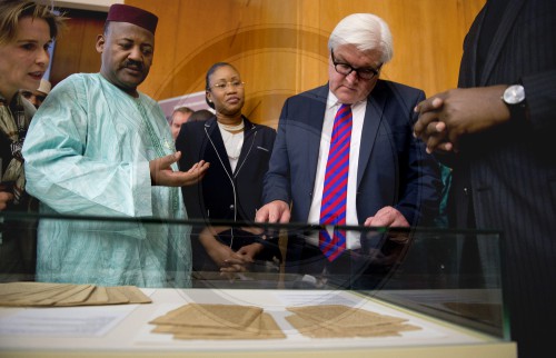 Ausstellung Alter Schriften aus Timbuktu