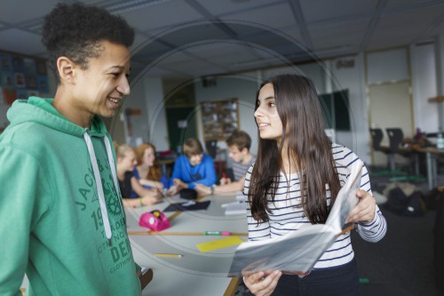 Schueler einer integrierten Gesamtschule