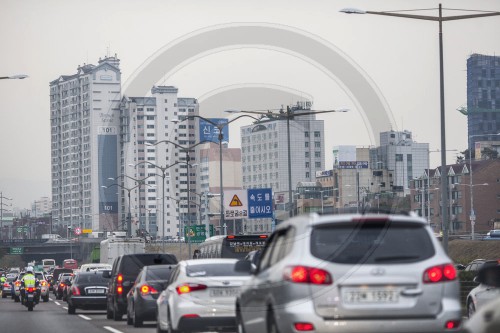 Strassenverkehr in Seoul