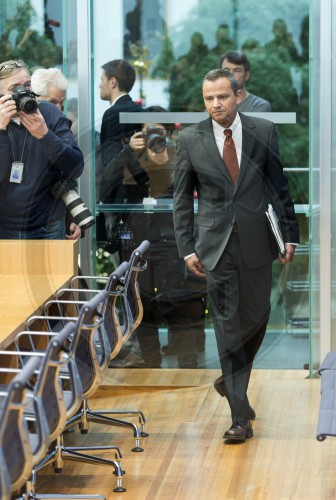 Sebastian Edathy in der Bundespressekonferenz