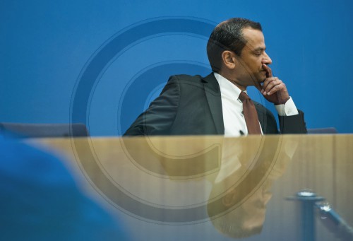 Sebastian Edathy in der Bundespressekonferenz