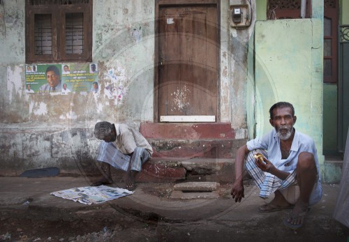 Menschen auf den Strassen von Colombo, Sri Lanka