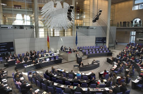 Bundestag debattiert Griechenland-Hilfe