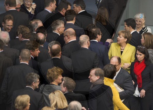 Bundestag debattiert Griechenland-Hilfe