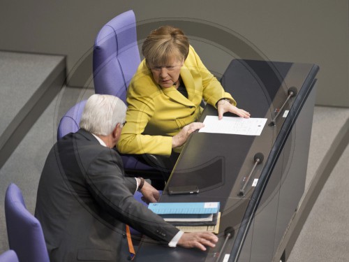 Bundestag debattiert Griechenland-Hilfe