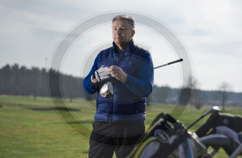 Wowereit spielt Golf