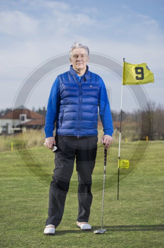 Wowereit spielt Golf