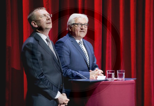BM Steinmeier bei Premiere von lettischer Oper