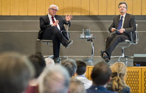 BM Steinmeier besucht Freie Universitaet Berlin