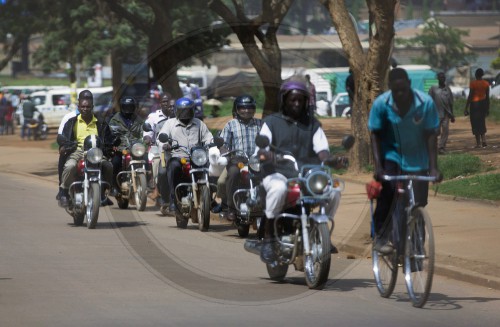Motorradfahrer in Kampala