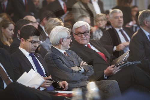Bundesaussenminister Frank-Walter Steinmeier, SPD, spricht auf der Suedosteuropa-Aussenministerkonferenz
