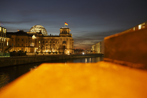 Reichstag im Abendlicht