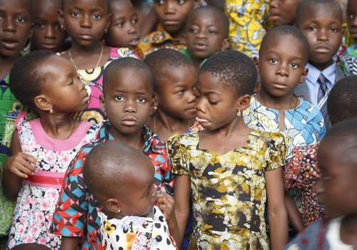 Kinder in einem SOS Kinderdorf